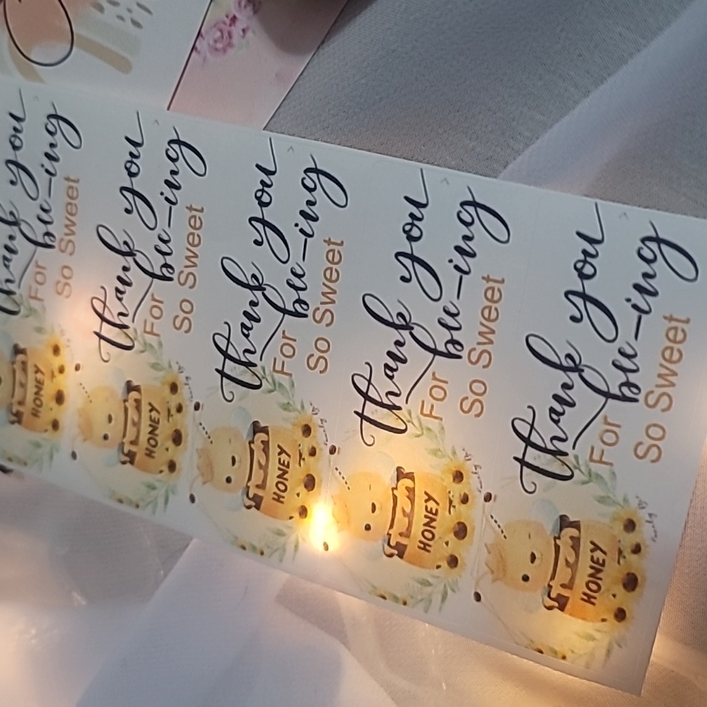 🐝60 ct Bee stickers